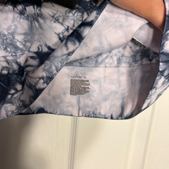 Colsie Top - Picture 2 of 3